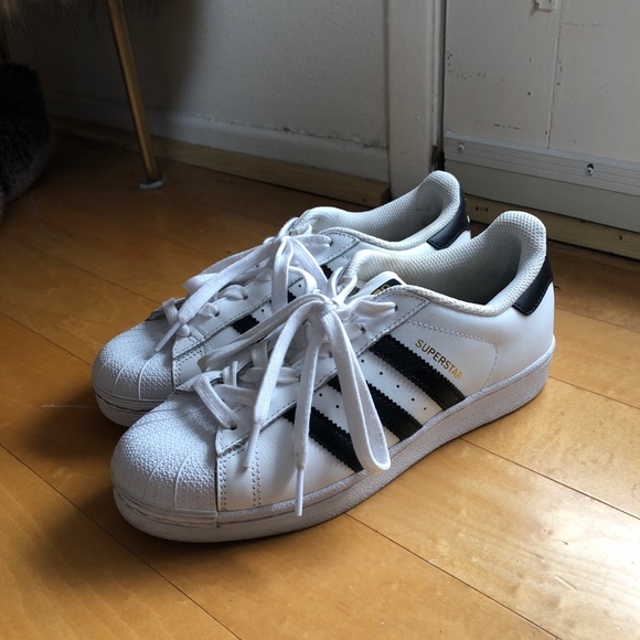 adidas Shoes - Adidas Superstars